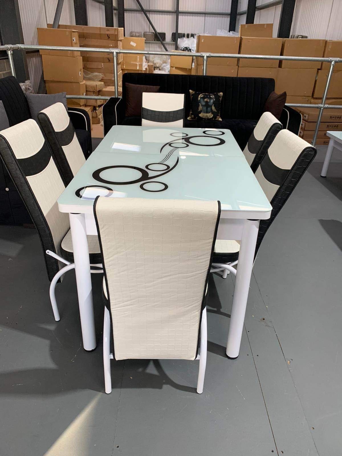 TURKISH BUBBLE DINING TABLE WITH 4/6 CHAIRS
