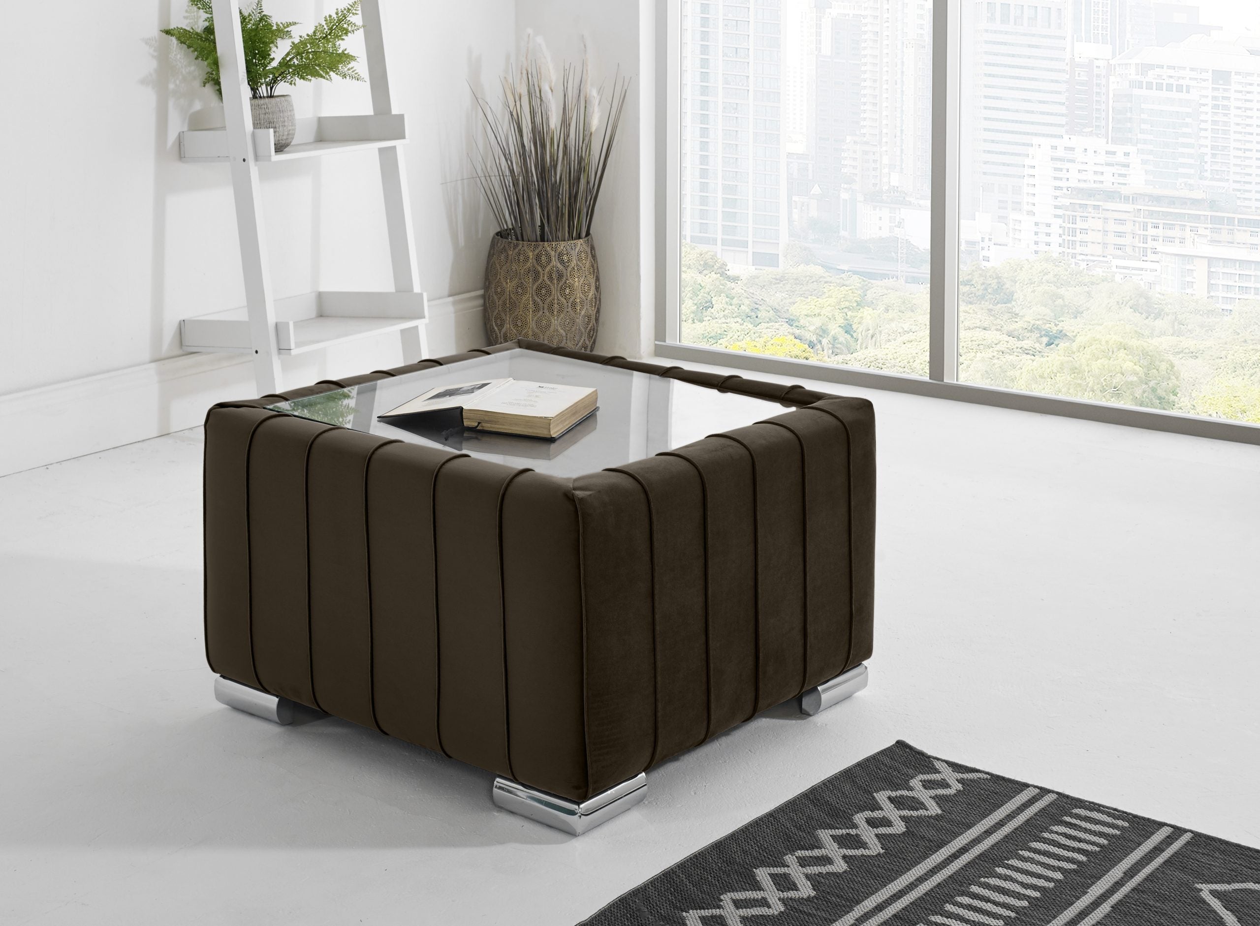 Layla Corner Fullback - 1c2 + Bolster / Buttoned Cushions