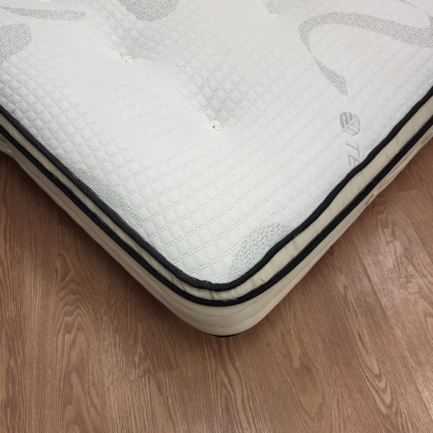 Zoe Superb Charm Mattress