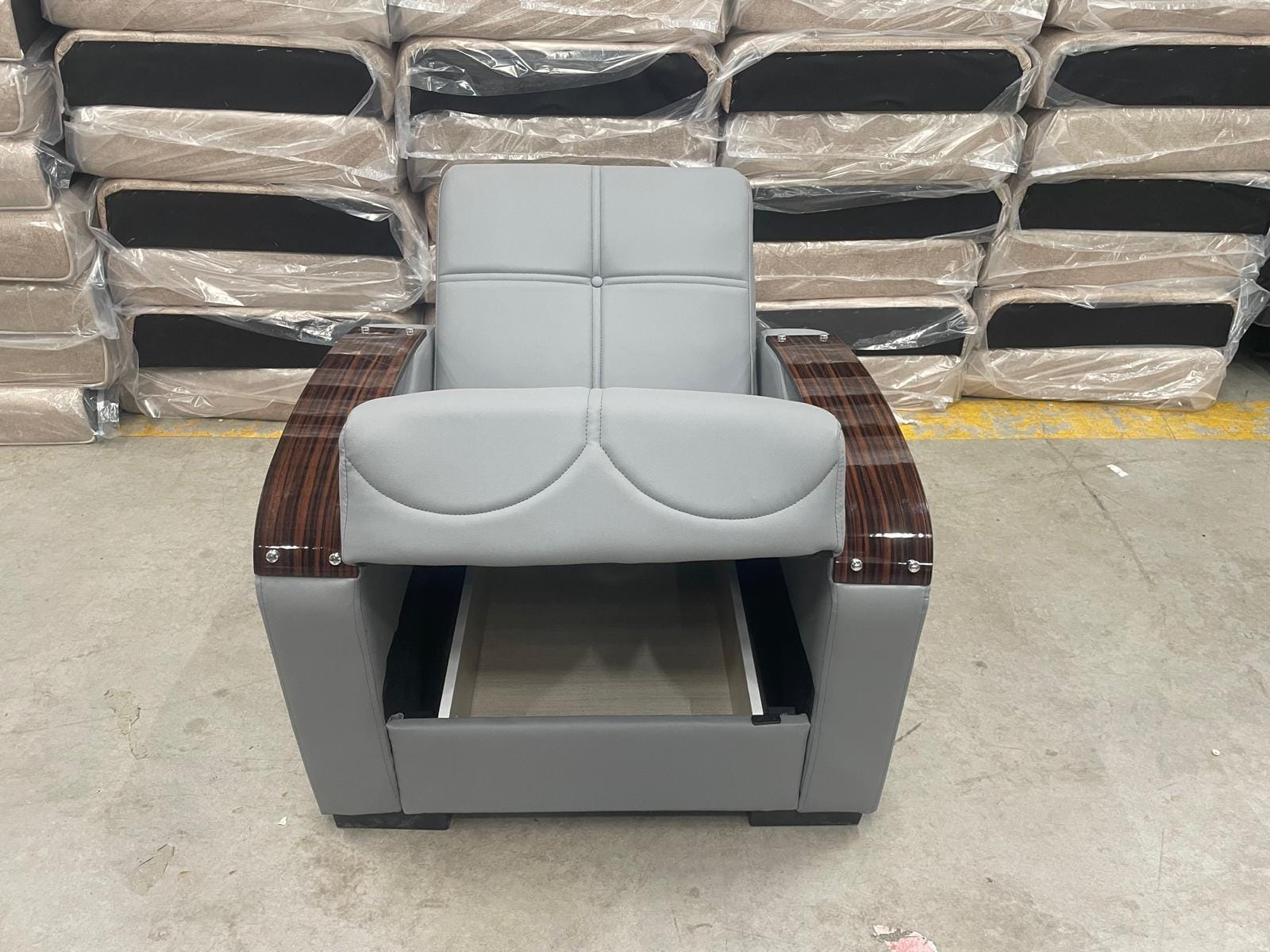 LEATHER 3/2/1 SOFA BED