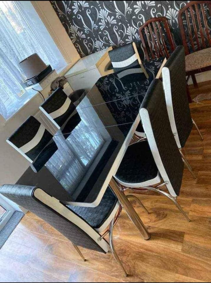 TURKISH DINING TABLE WITH 6 CHAIRS