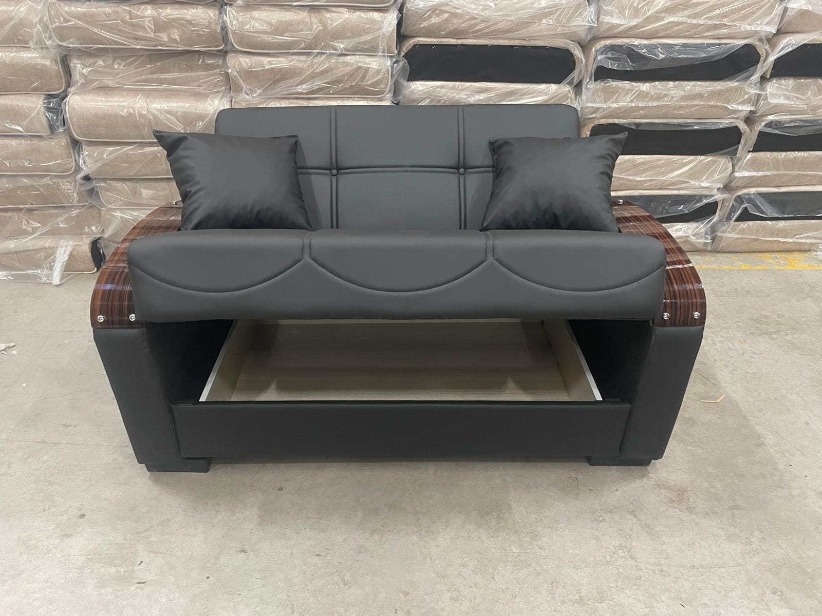 LEATHER 3/2/1 SOFA BED